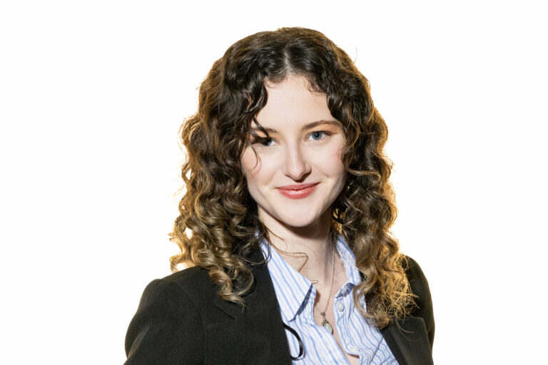 Corporate-Headshot-London-VMV (3)